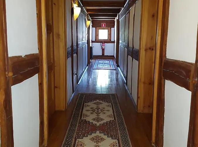 Aparthotel The Blue Beetroot Boleslawiec (Lower Silesia)